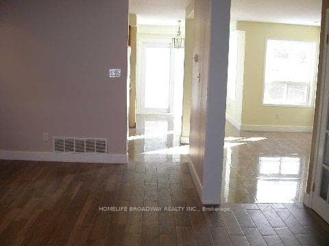1240 Bantham Street photo 3