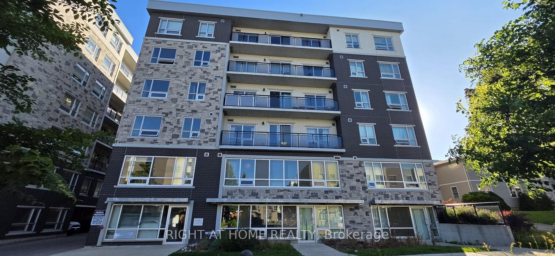 275A Larch Street Unit 206 photo 1