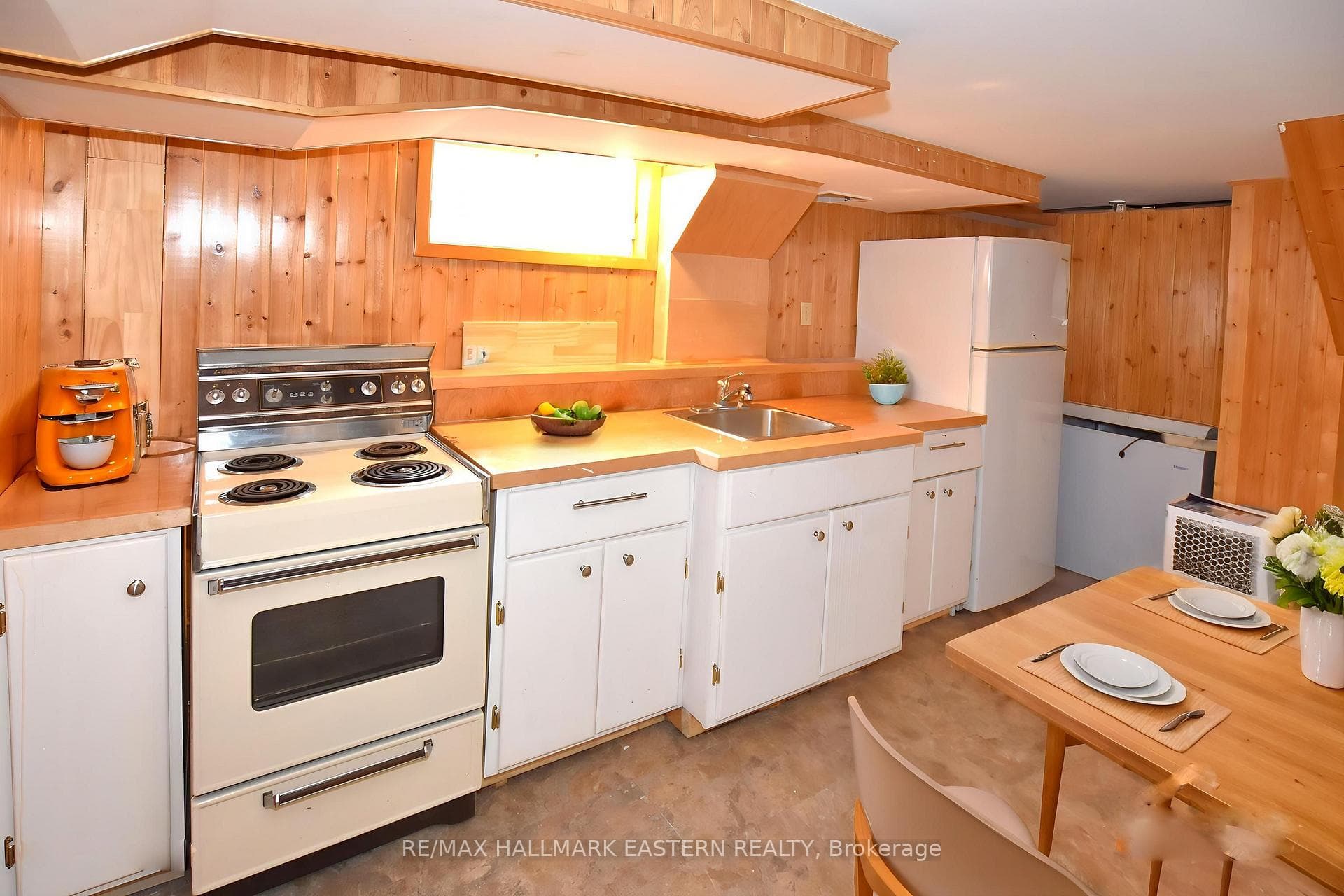 269 Aberdeen Avenue photo 19