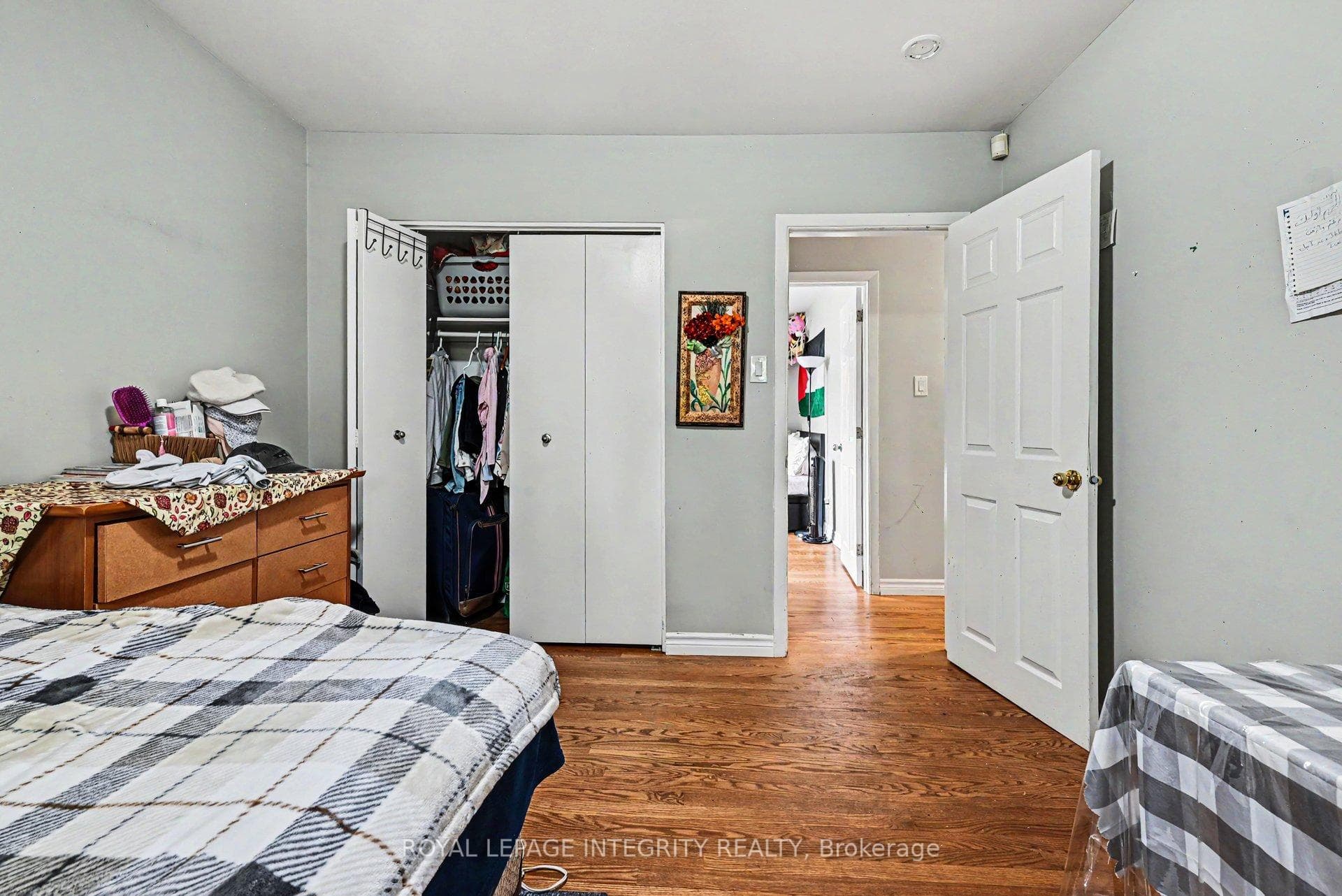 104 Viewmount Drive photo 14