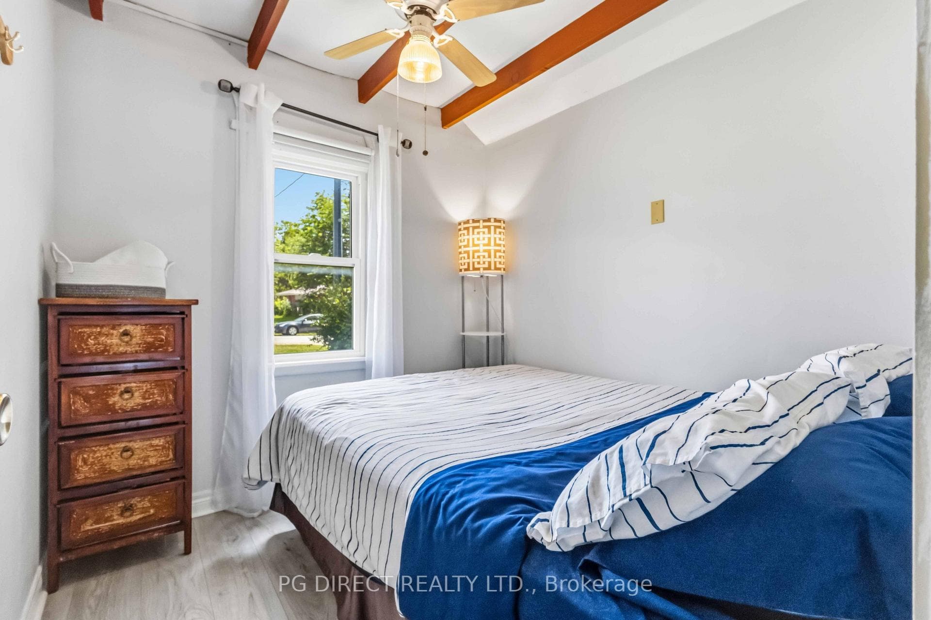1048 Sylvan Glen Drive photo 17