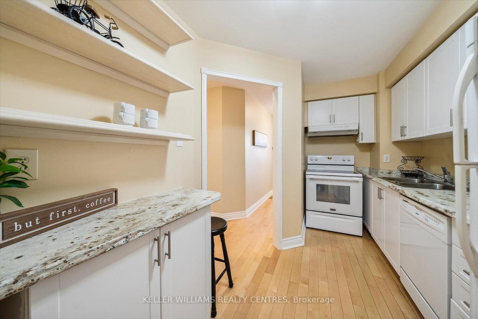571 Jack Giles Circle photo 7