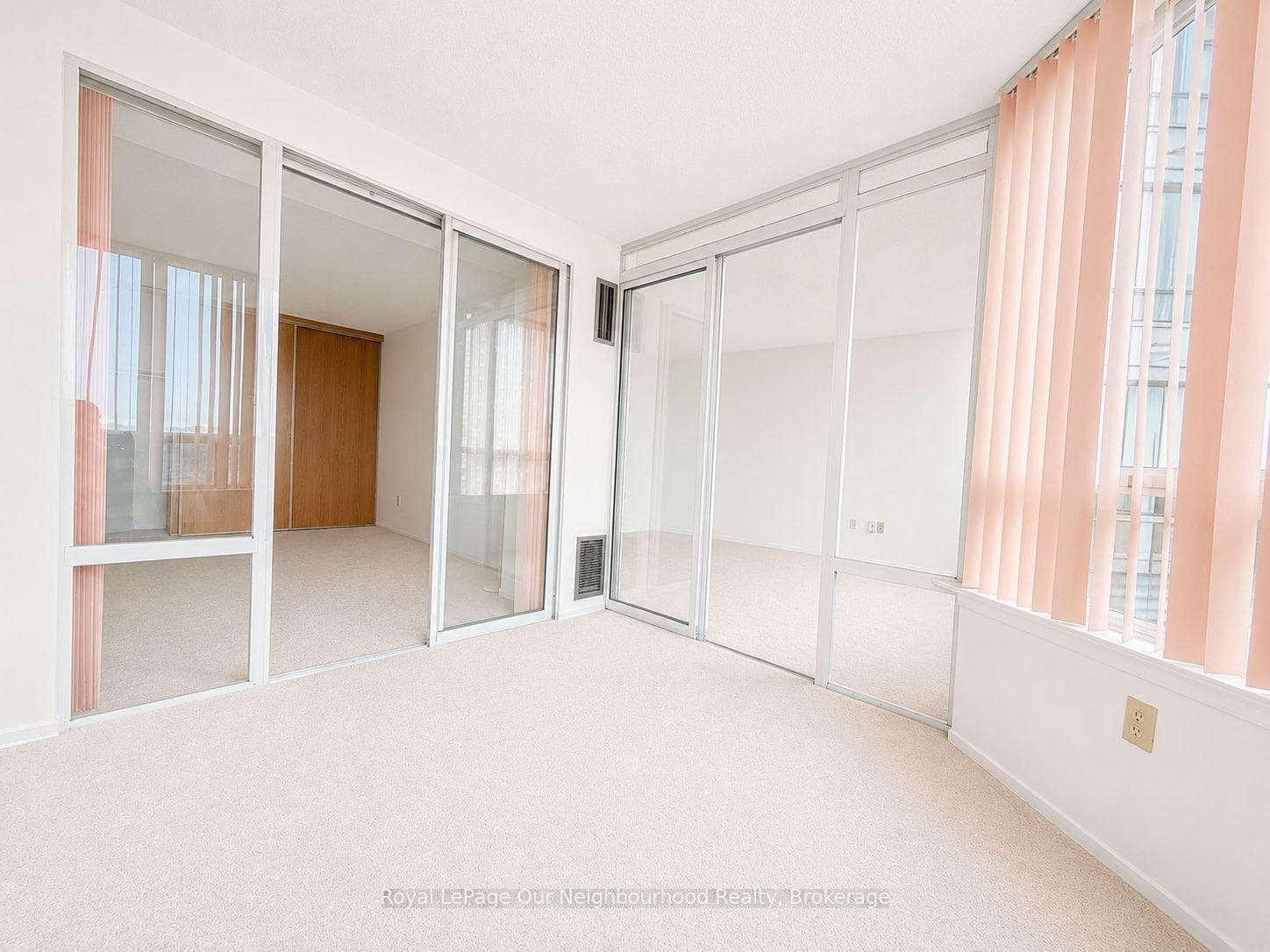 330 Alton Towers Circle Unit 1103 photo 8