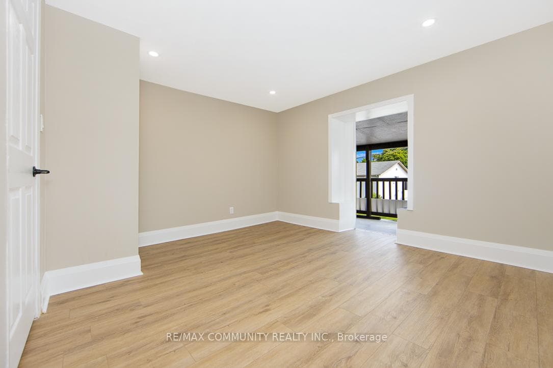 1130 King Street Unit 2 photo 12