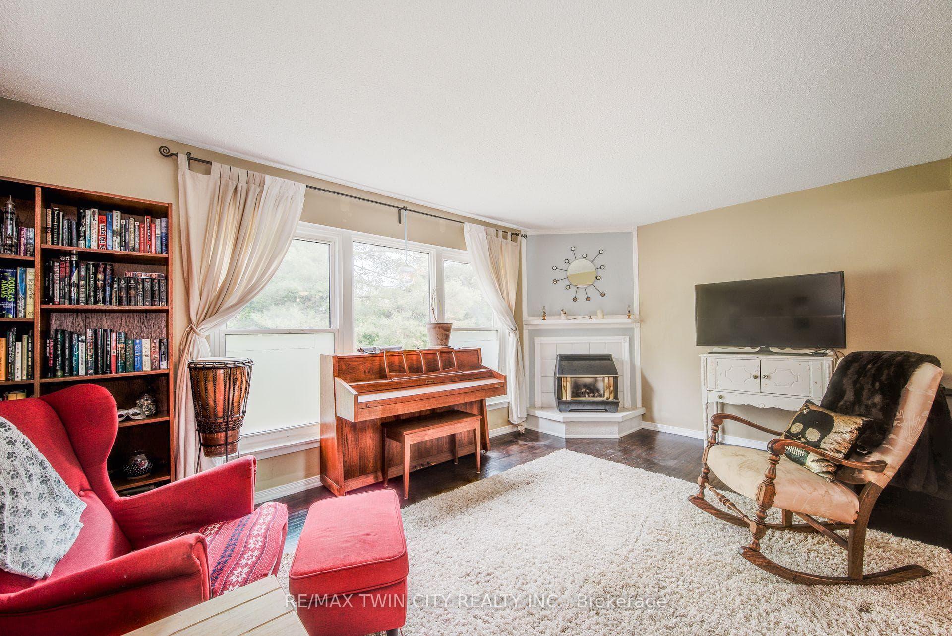 201 Silvercreek Parkway Unit 28 photo 11