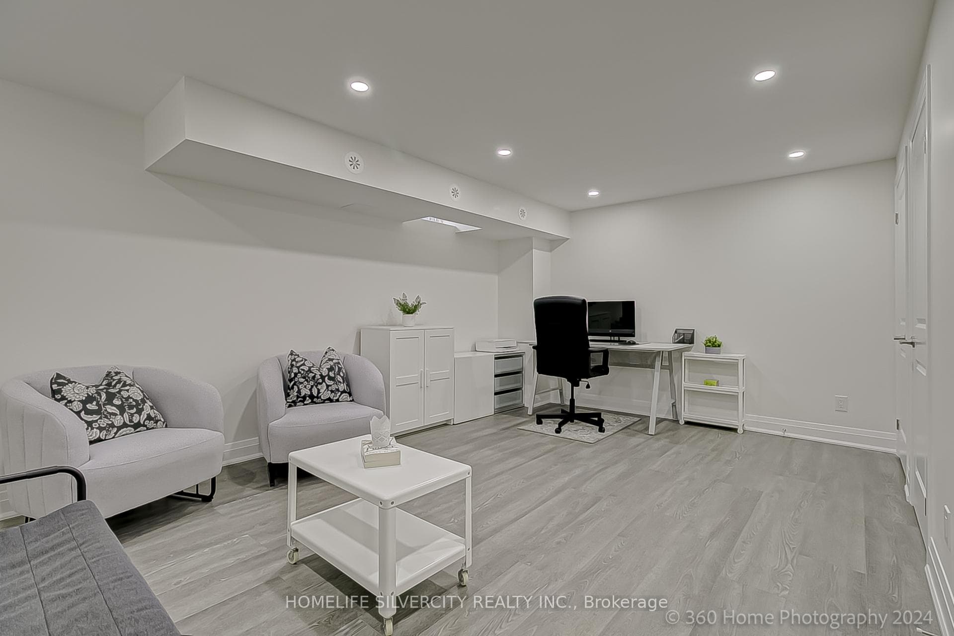99 Arianna Crescent photo 26