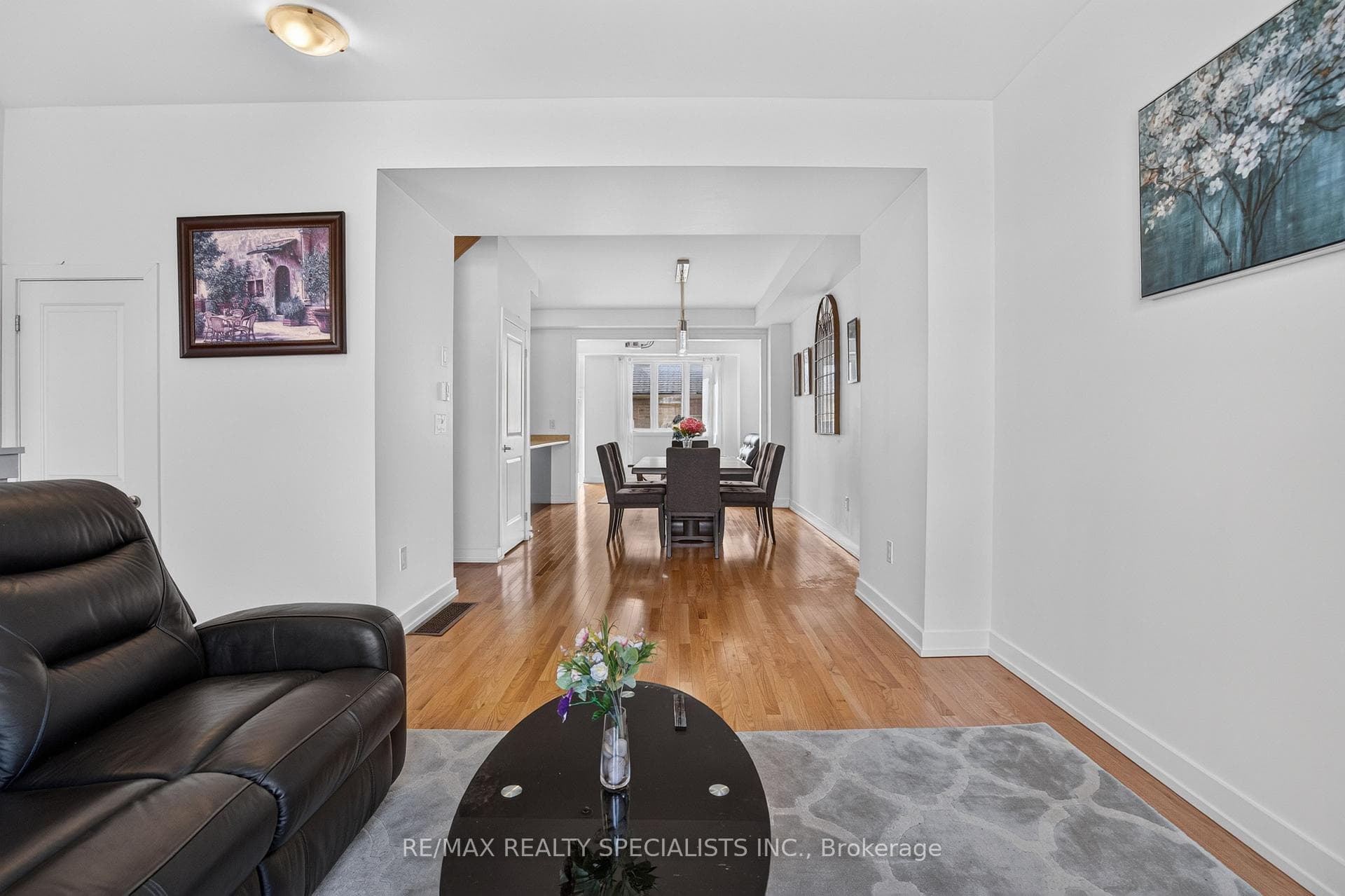 261 INSPIRE Boulevard photo 13