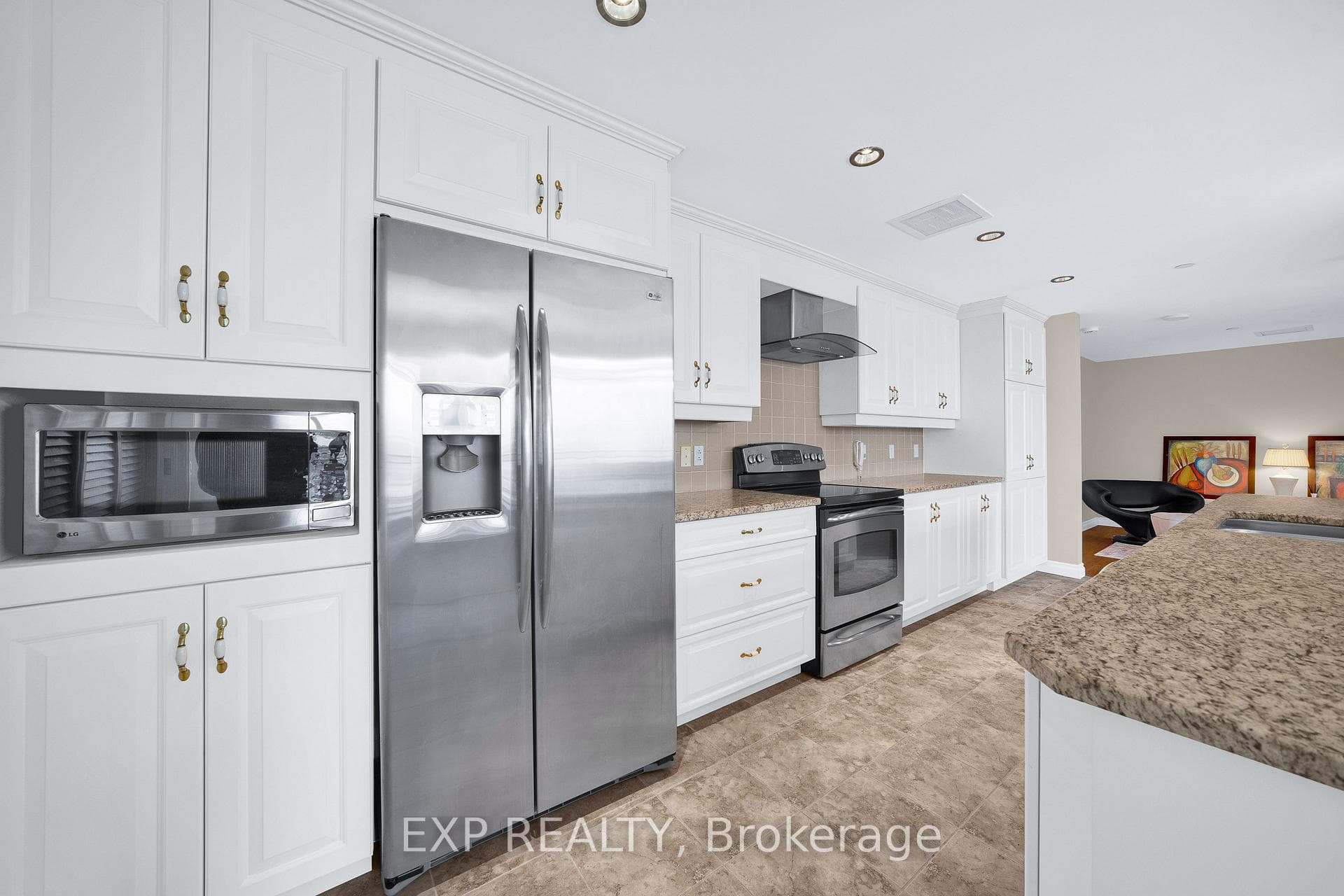 90 George Street Unit 1103 photo 10