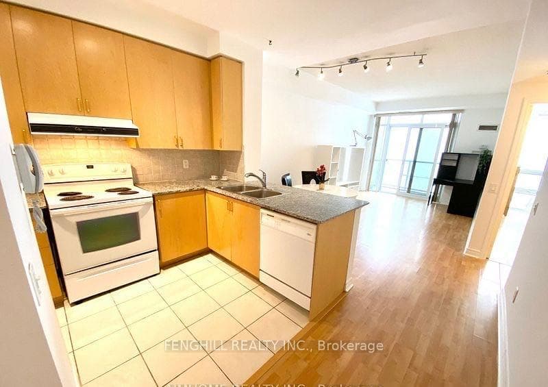 83 Borough Drive Unit 3504 photo 3