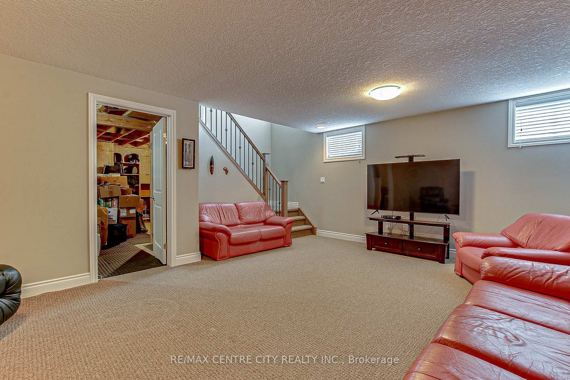 2 Blairmont Terrace photo 25