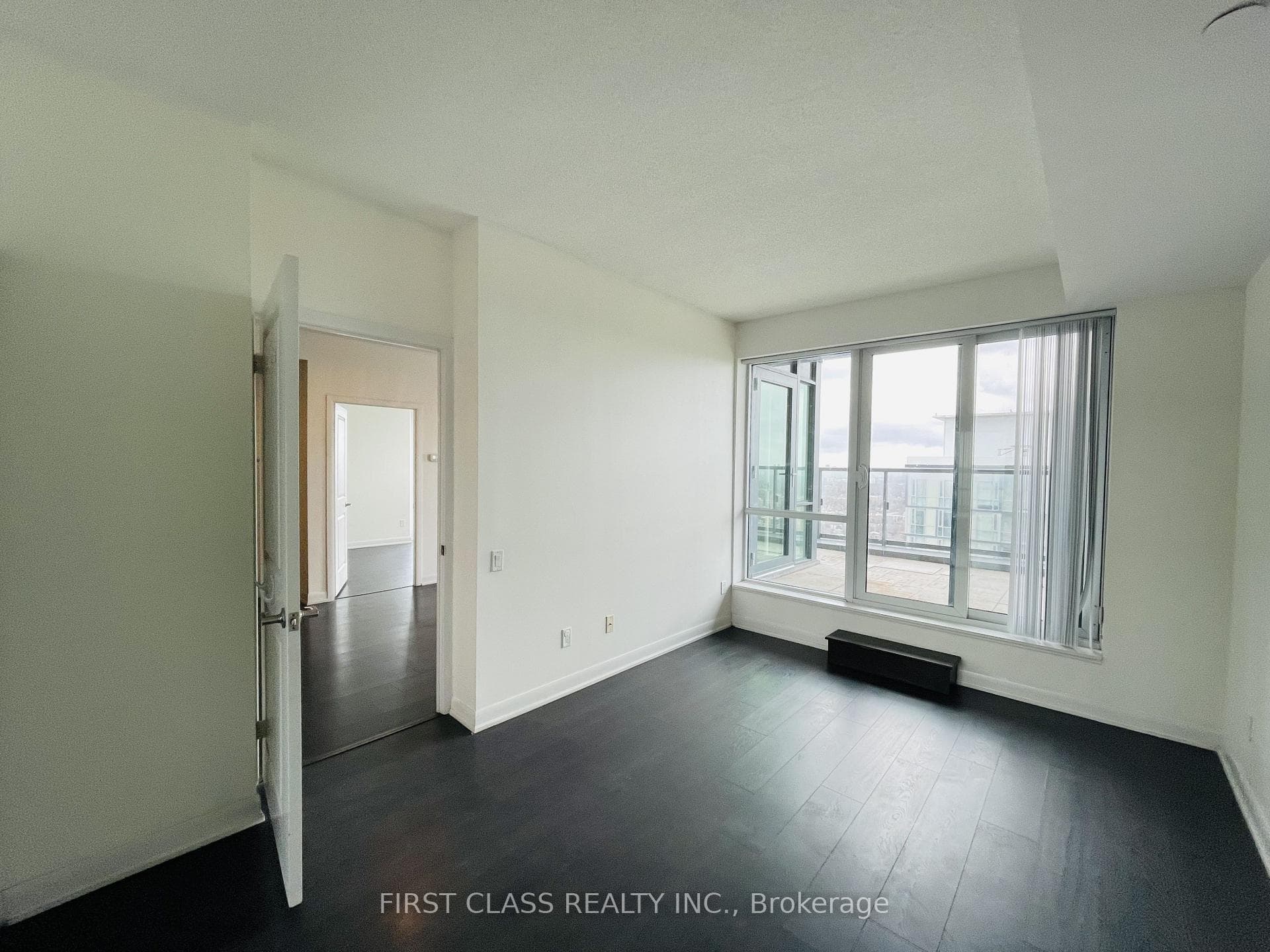 5168 Yonge Street Unit PH305 photo 13