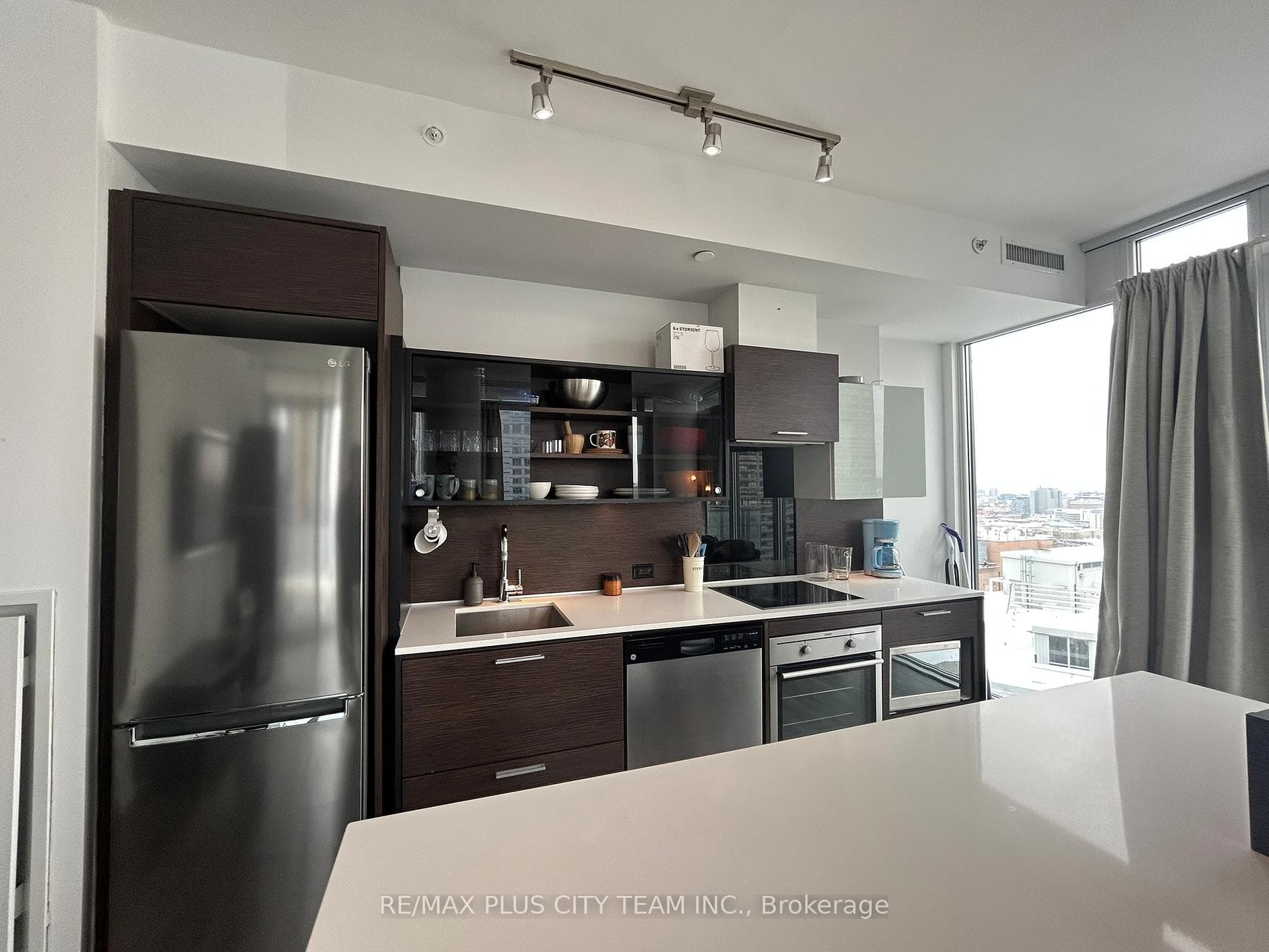 75 St Nicholas Street Unit 2607 photo 7