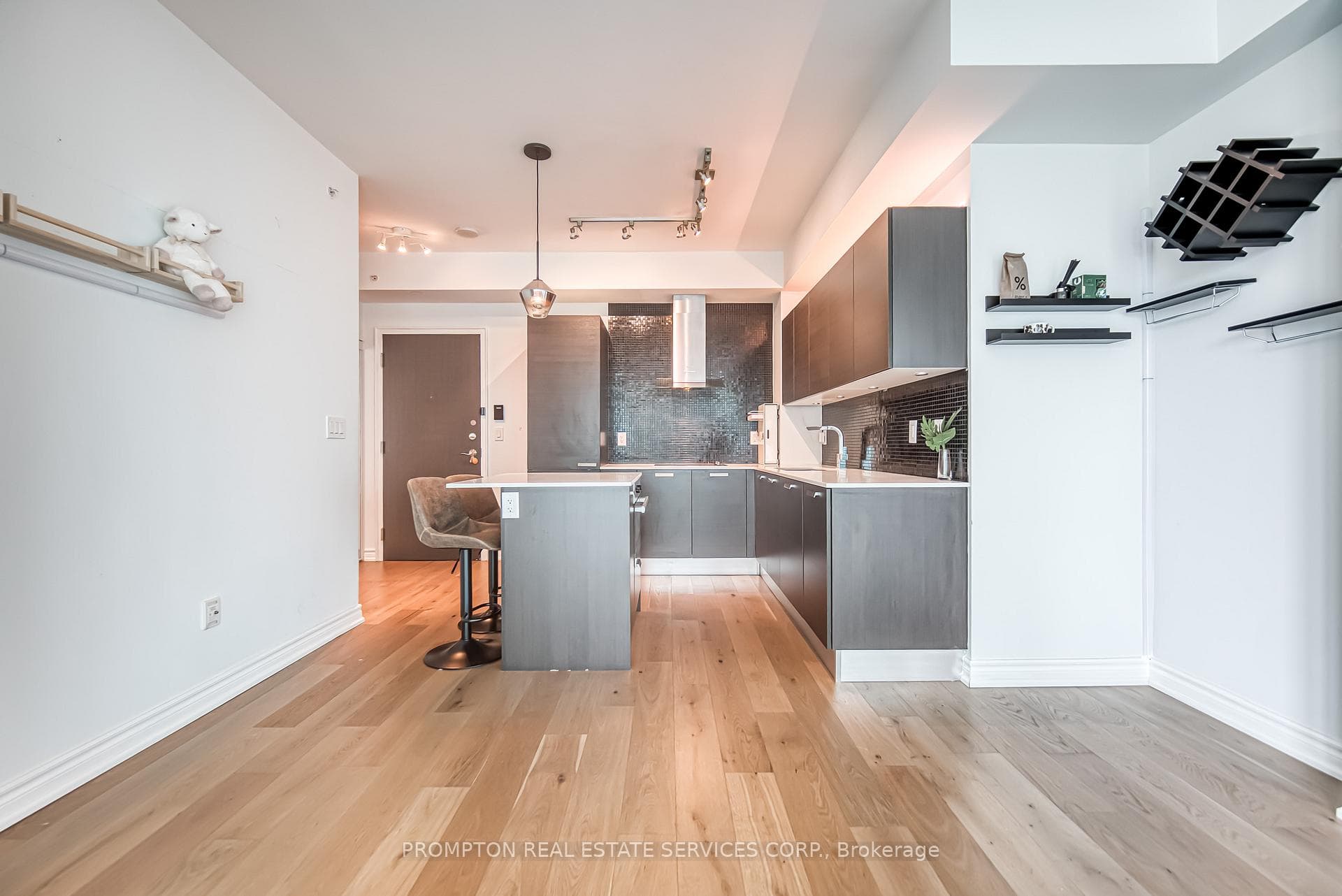 11 Bogert Avenue Unit 3201 photo 15