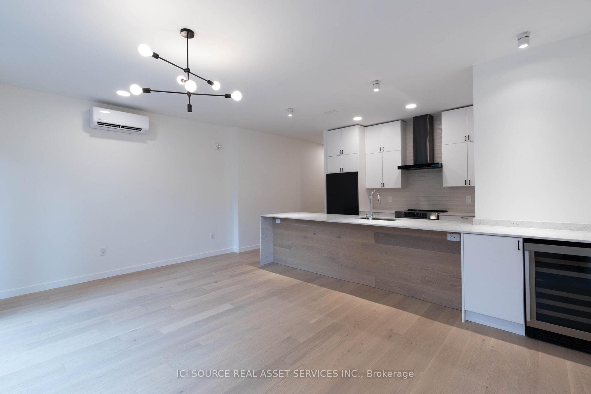 60 Jones Avenue Unit C photo 1