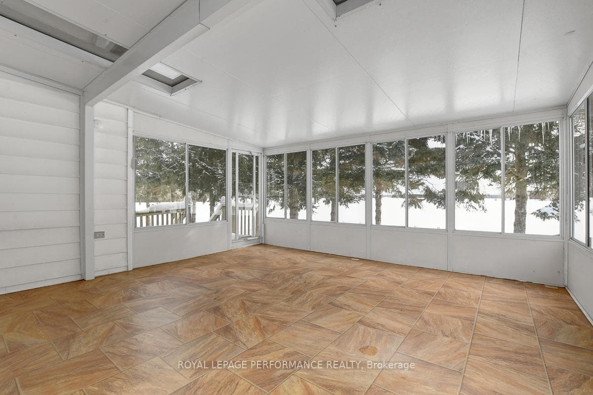15490 Ashburn Road photo 33