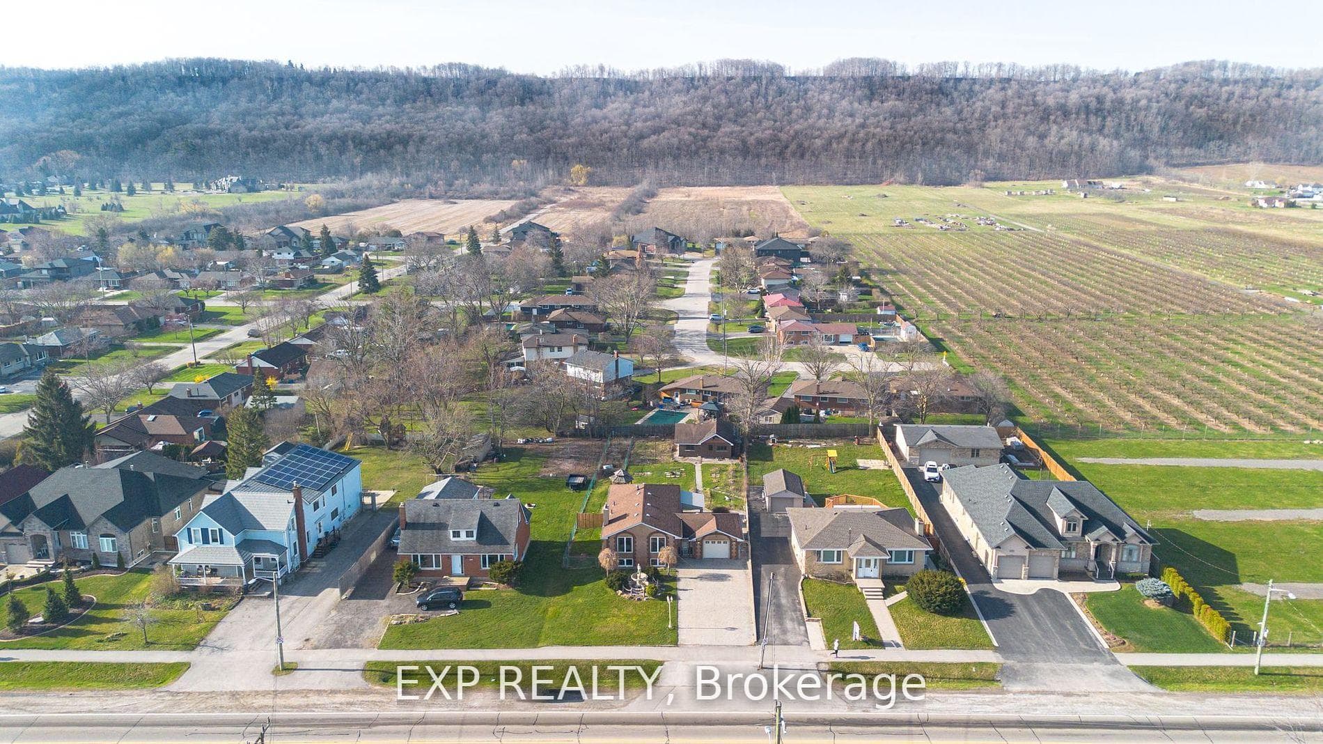 1204 Highway 8 N/A Unit Main photo 17
