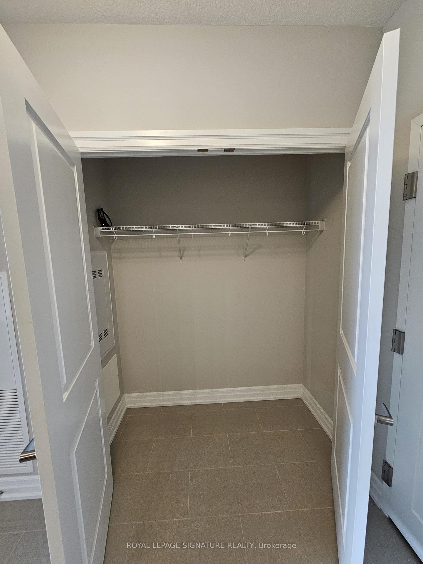1878 Gordon Street Unit 506 photo 25