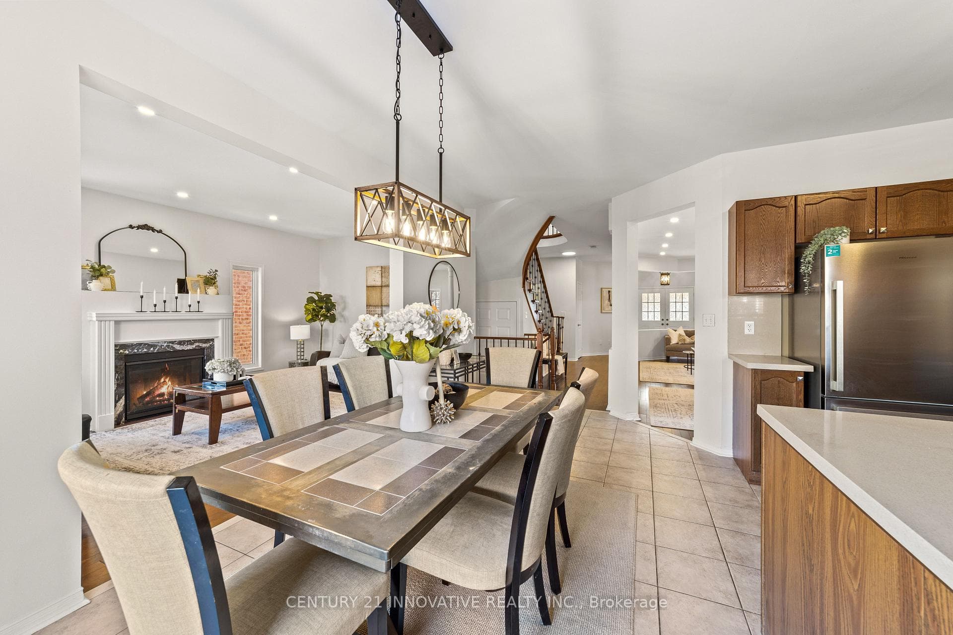 771 White Clover Way photo 8
