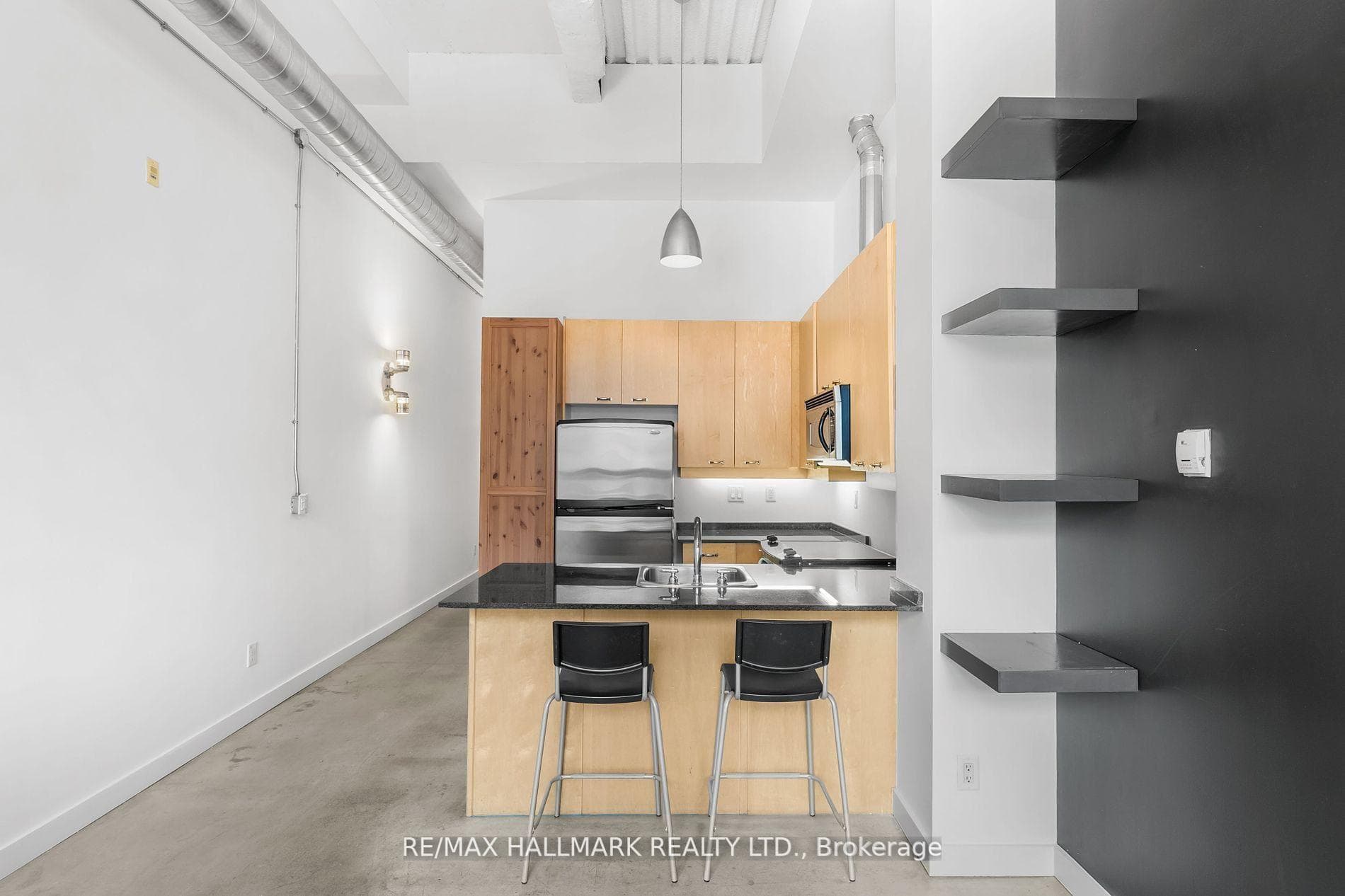 135 Dalhousie Street Unit 401 photo 7
