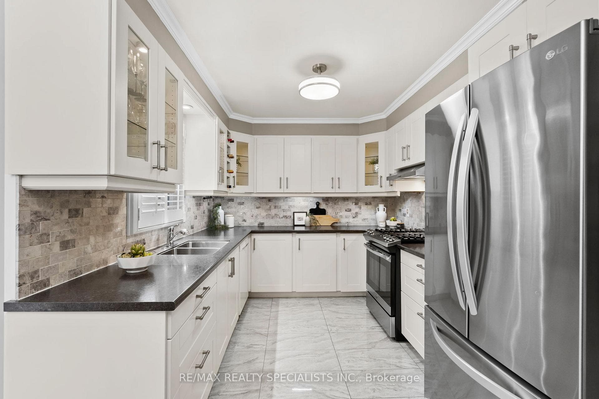 20 Driftwood Place photo 13