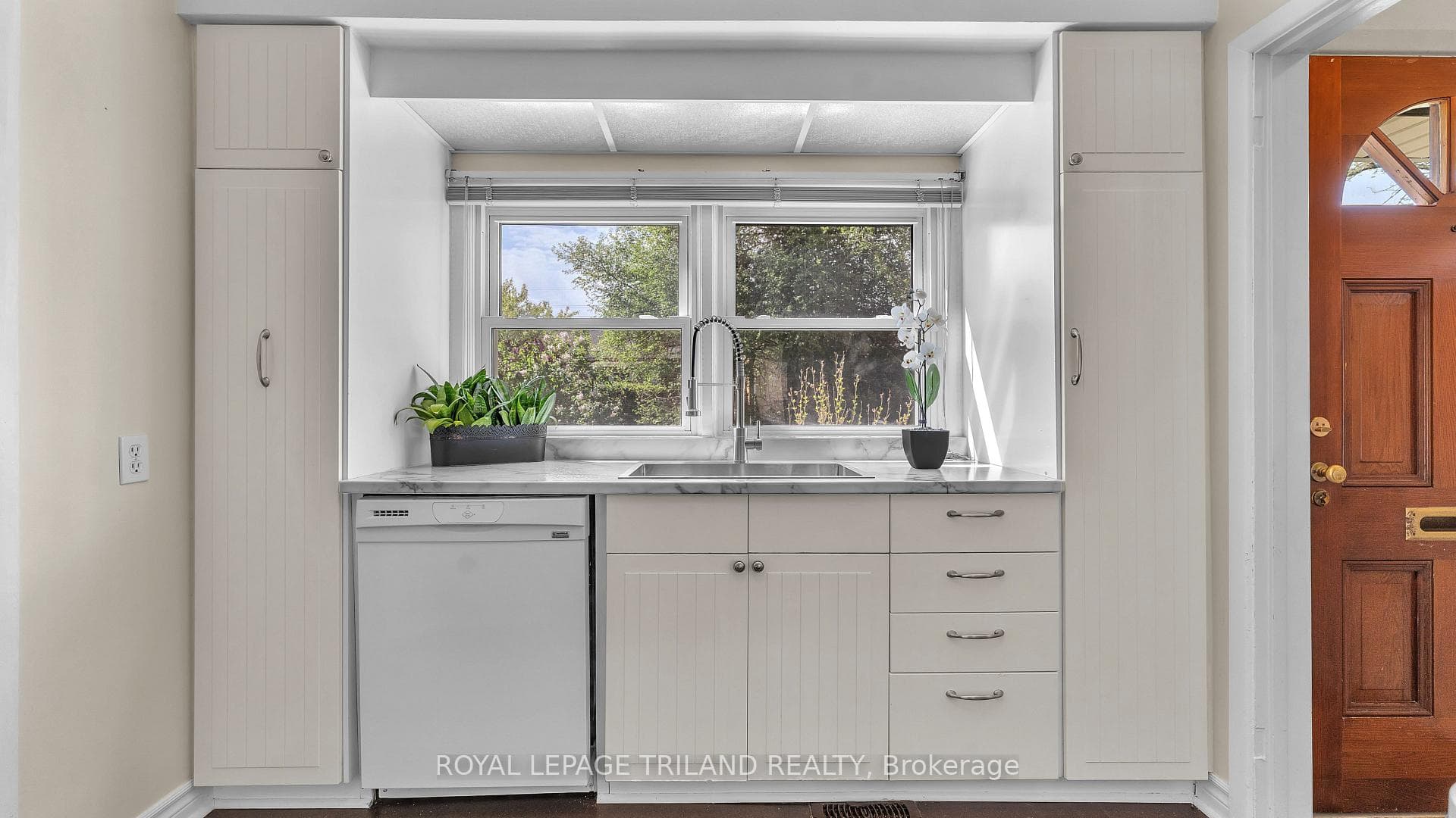 439 Belhaven Road photo 20