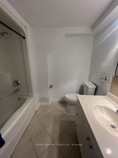 166 St Lawrence Drive Unit BSMT photo 10