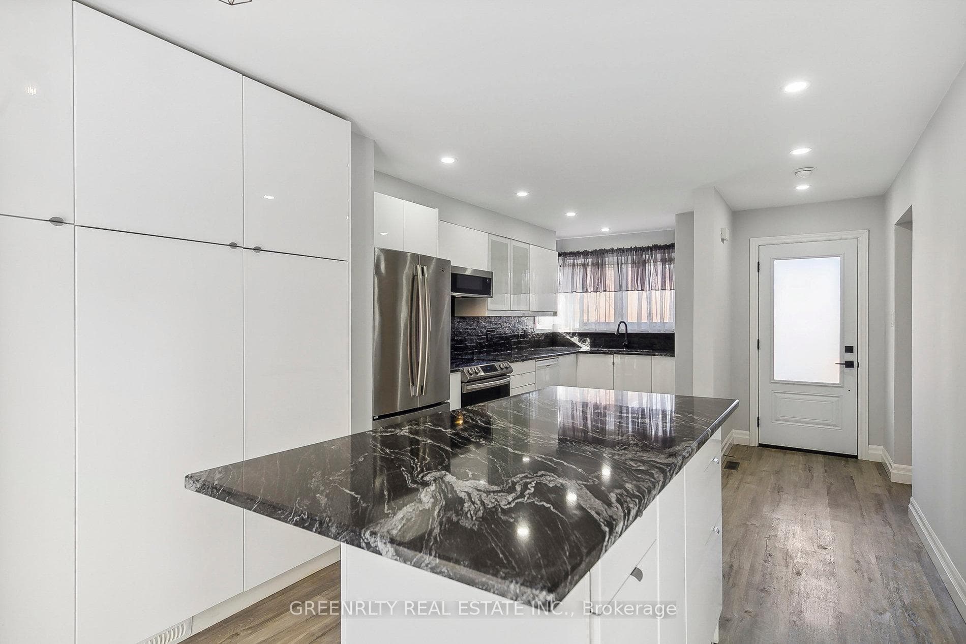 1406 Andros Boulevard photo 10