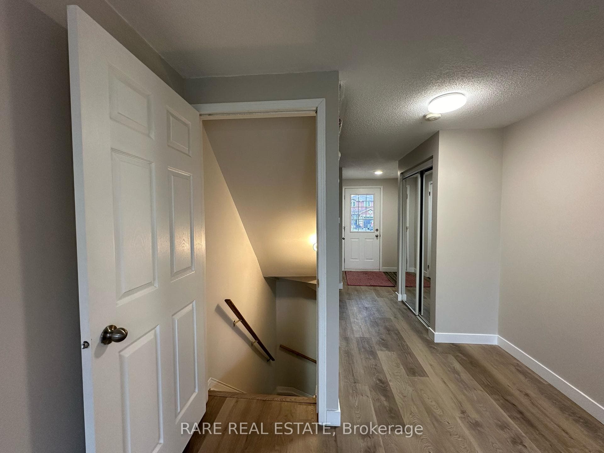 253 Dunsmore Lane photo 7
