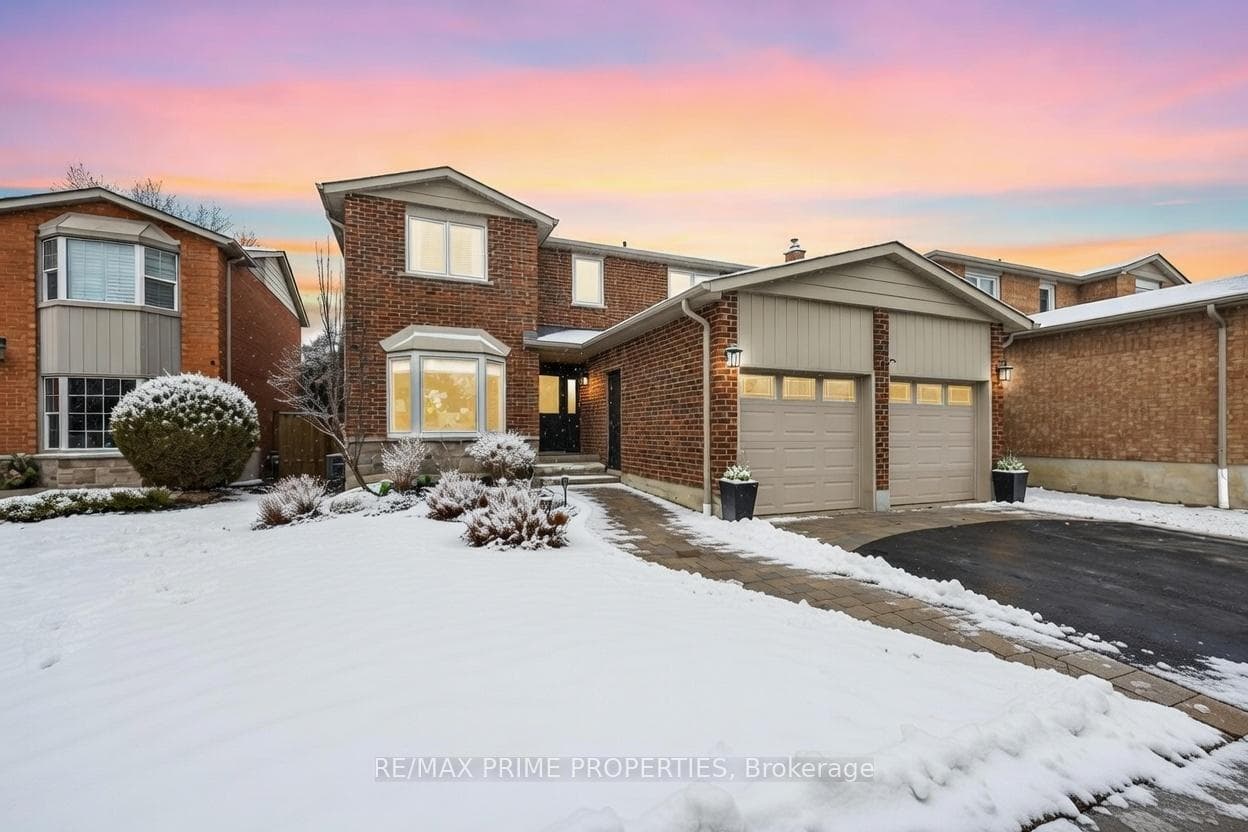 49 De Rose Avenue photo 1