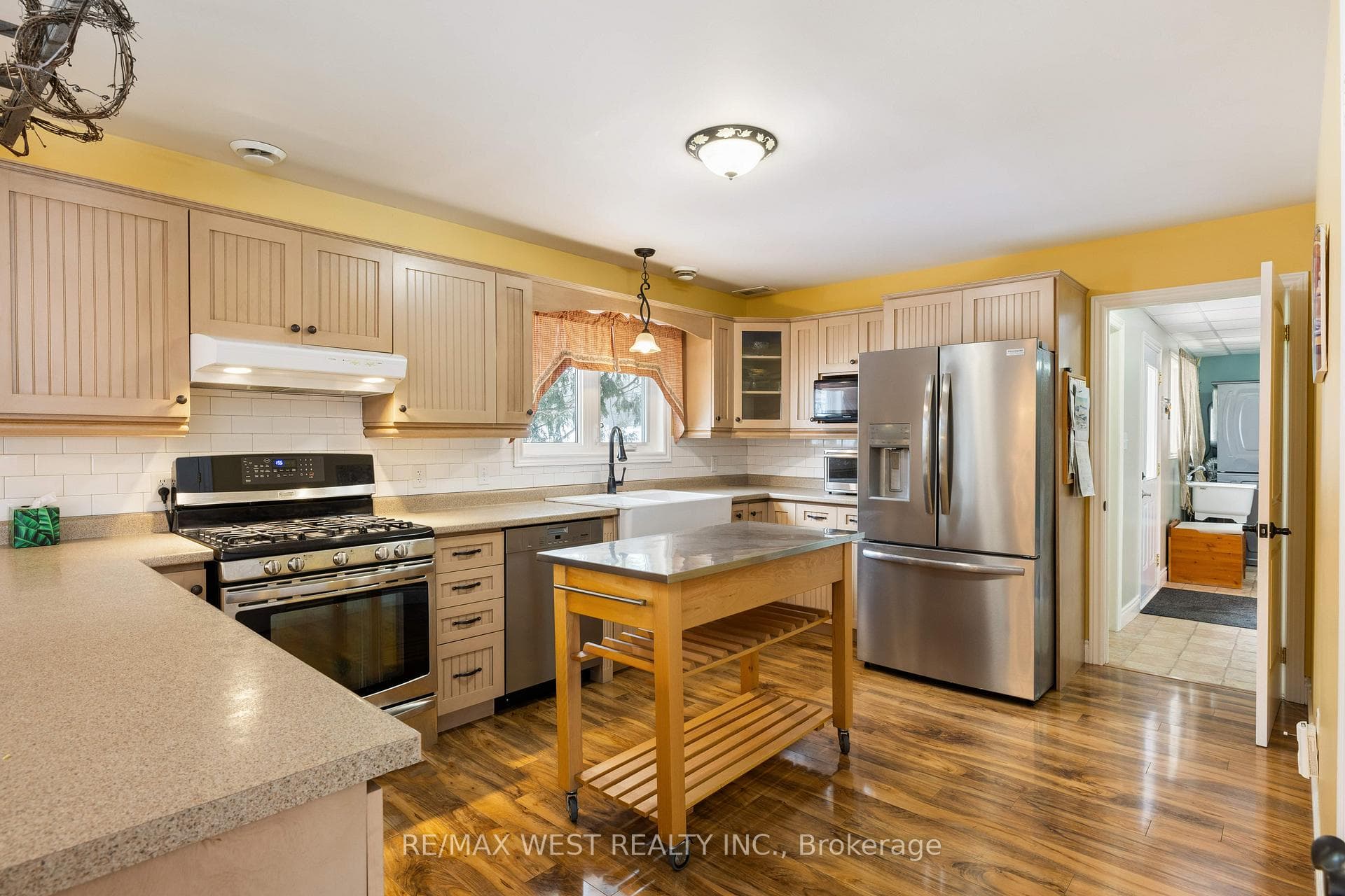6695 Bradden Lane photo 13
