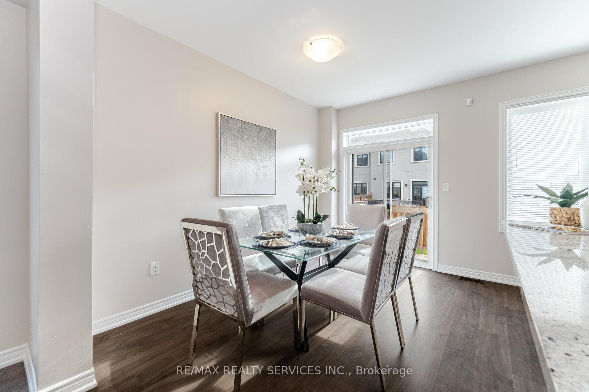 322 Bonnieglen Farm Boulevard photo 10