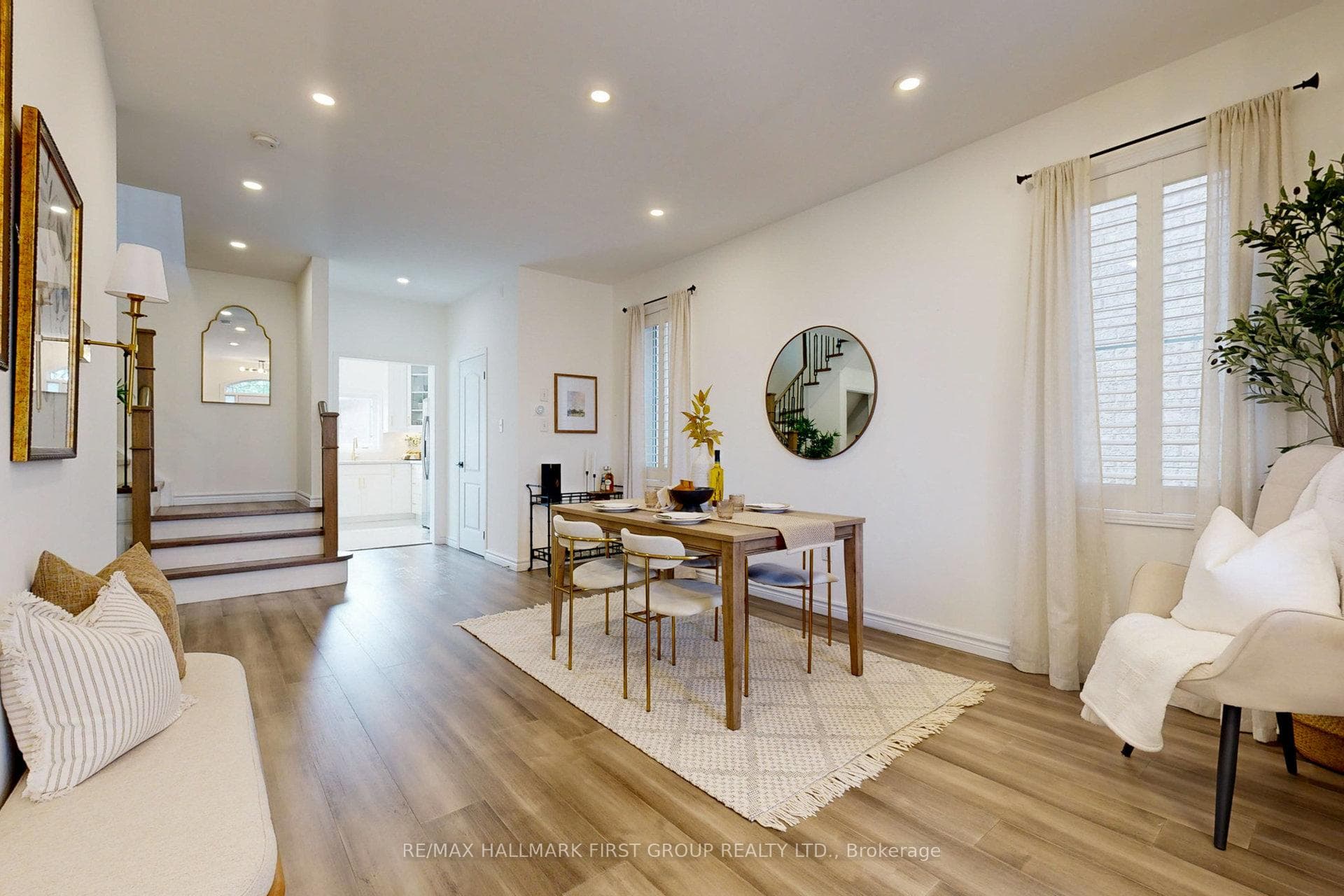9 Whitbread Crescent photo 6