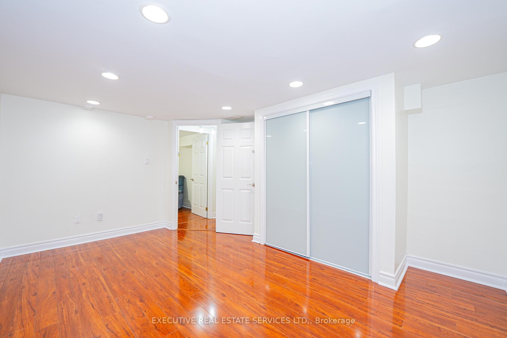 37 Ravenview Drive photo 42