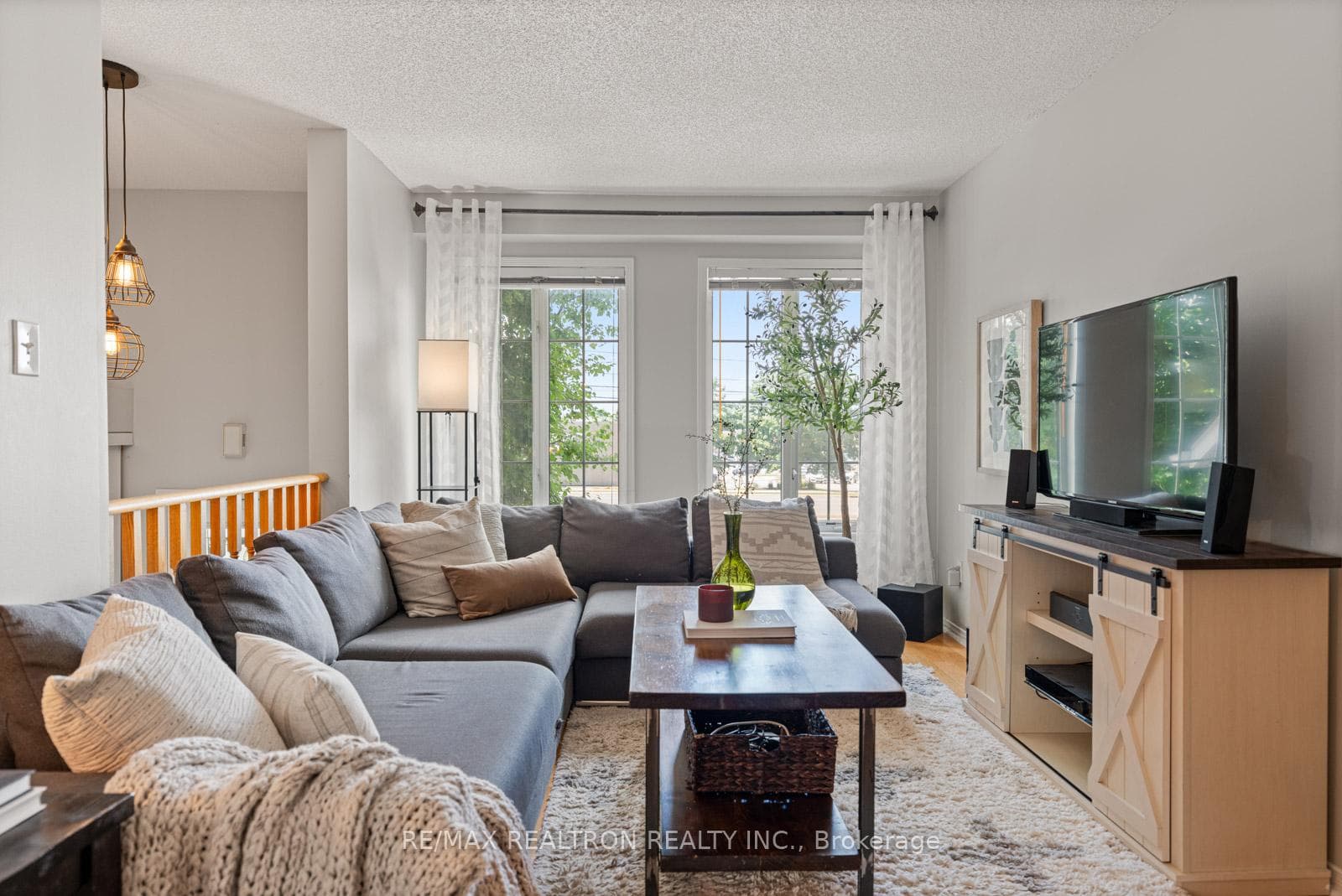 1480 Britannia Road Unit 7 photo 6