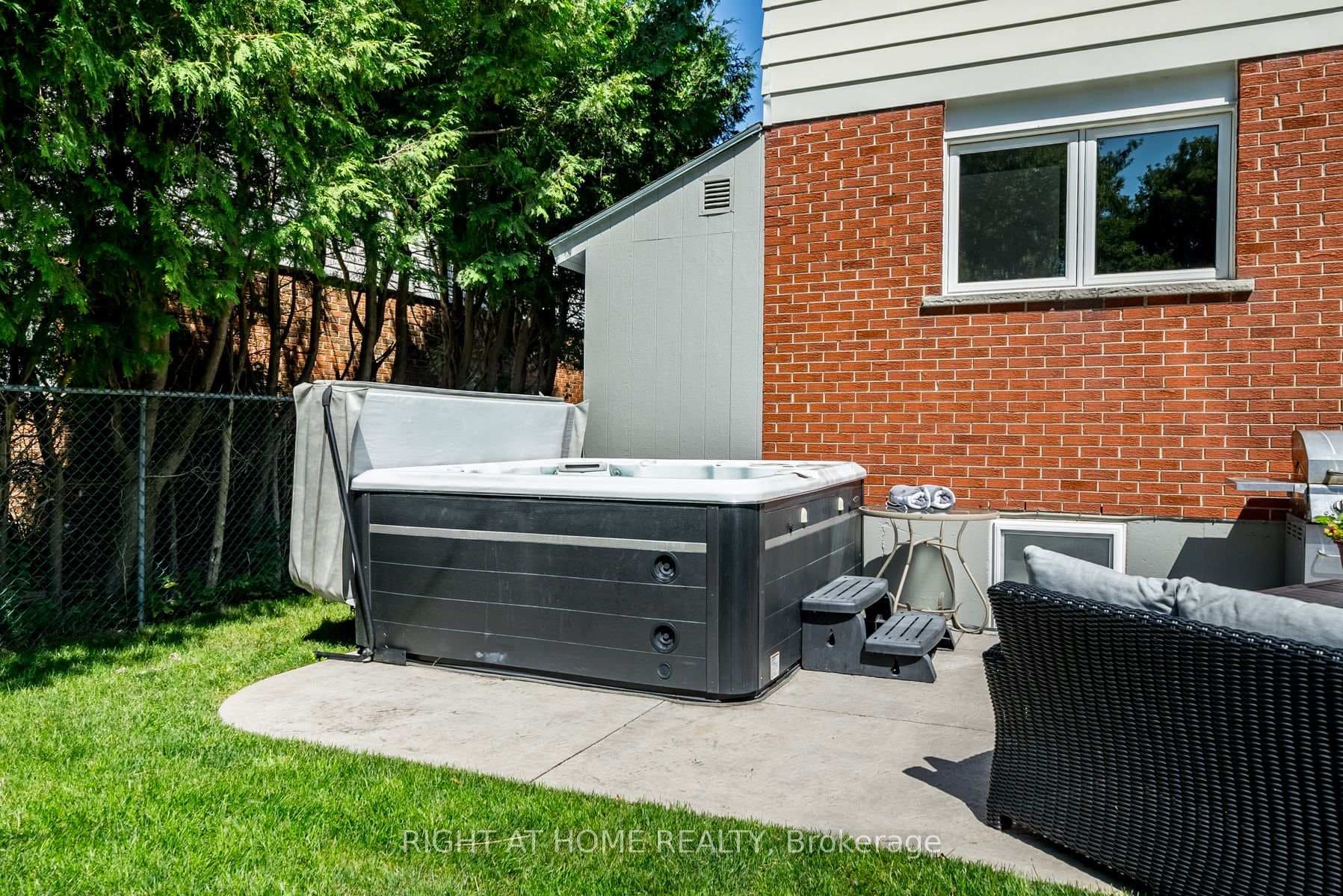 45 Hetherington Drive photo 36