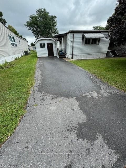 44 WORTHINGTON Way photo 9