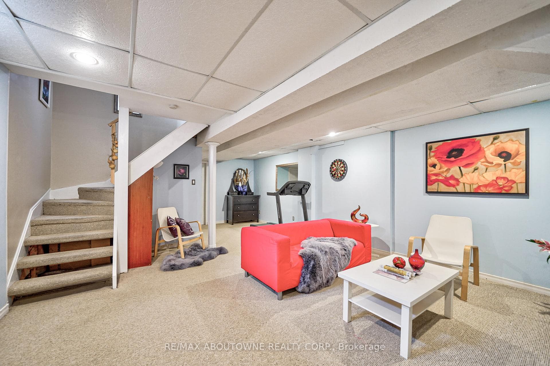 6980 Dunnview Court photo 32