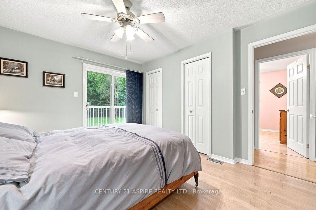 23 Cardinal Crescent photo 16