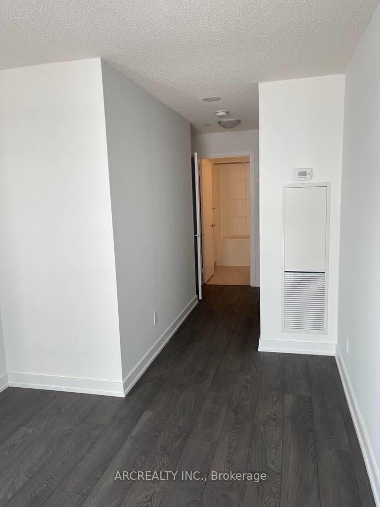251 Manitoba Street Unit 104 photo 21