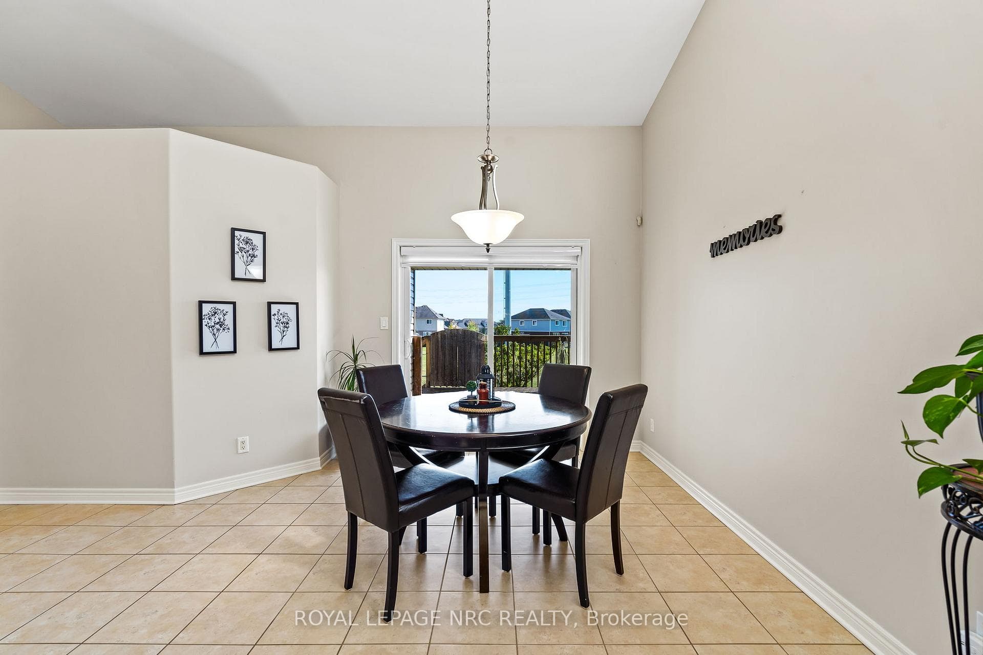 8710 Milomir Street photo 13
