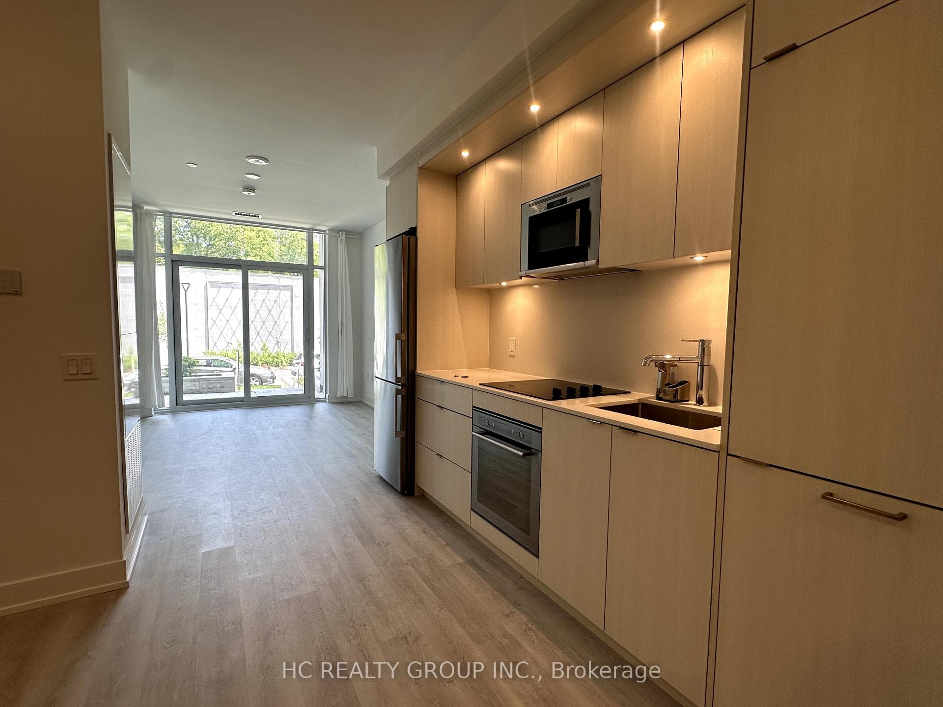 30 Inn On The Park Drive Unit 215 photo 14