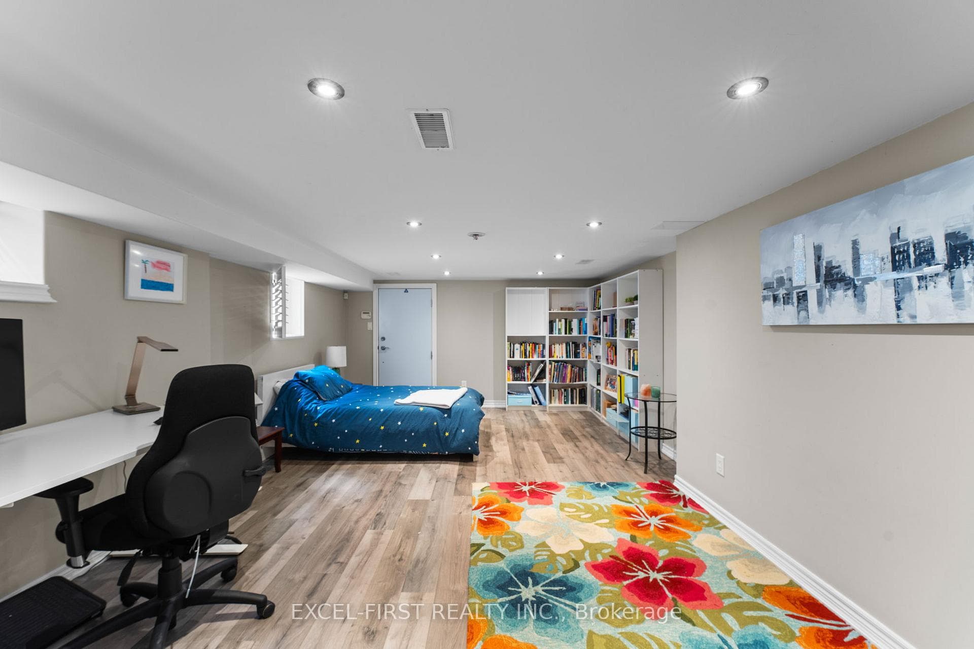 246 Prescott Avenue photo 17