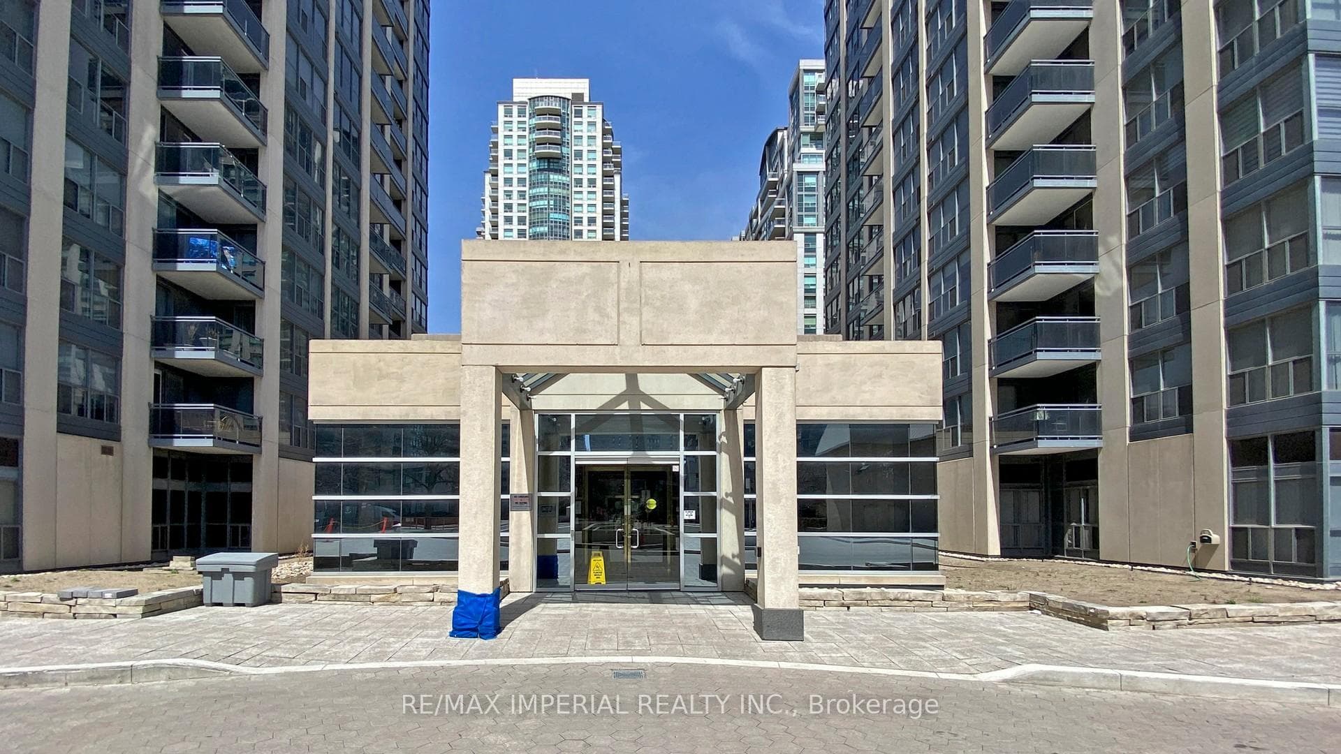 18 Hollywood Avenue Unit 603 photo 4