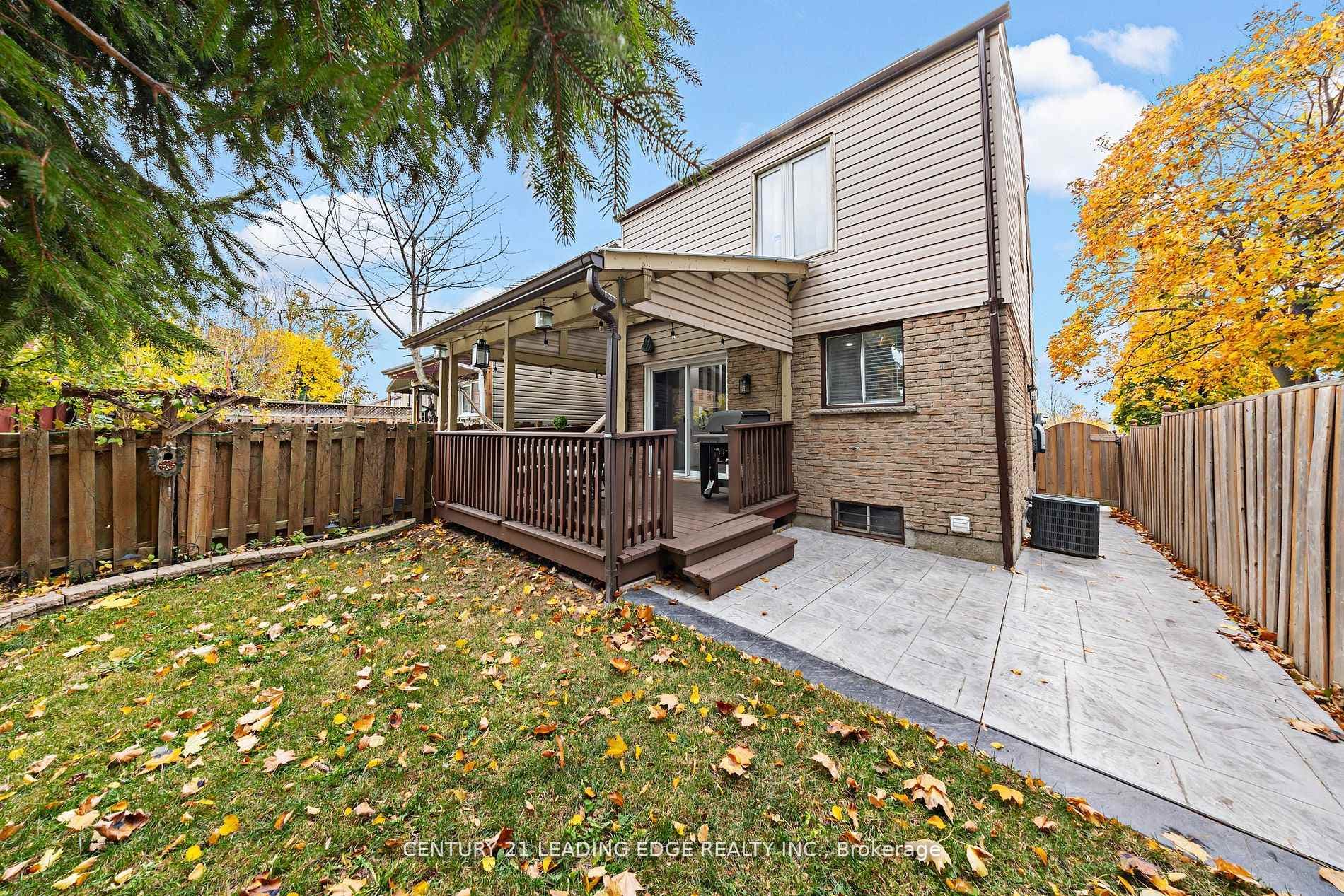 47 Peachtree Place photo 31