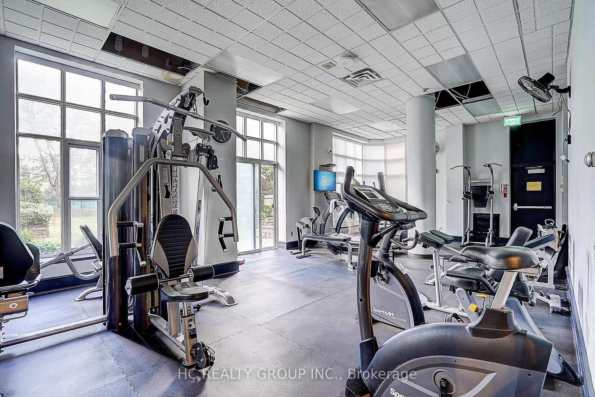 21 Overlea Boulevard Unit 1602 photo 23