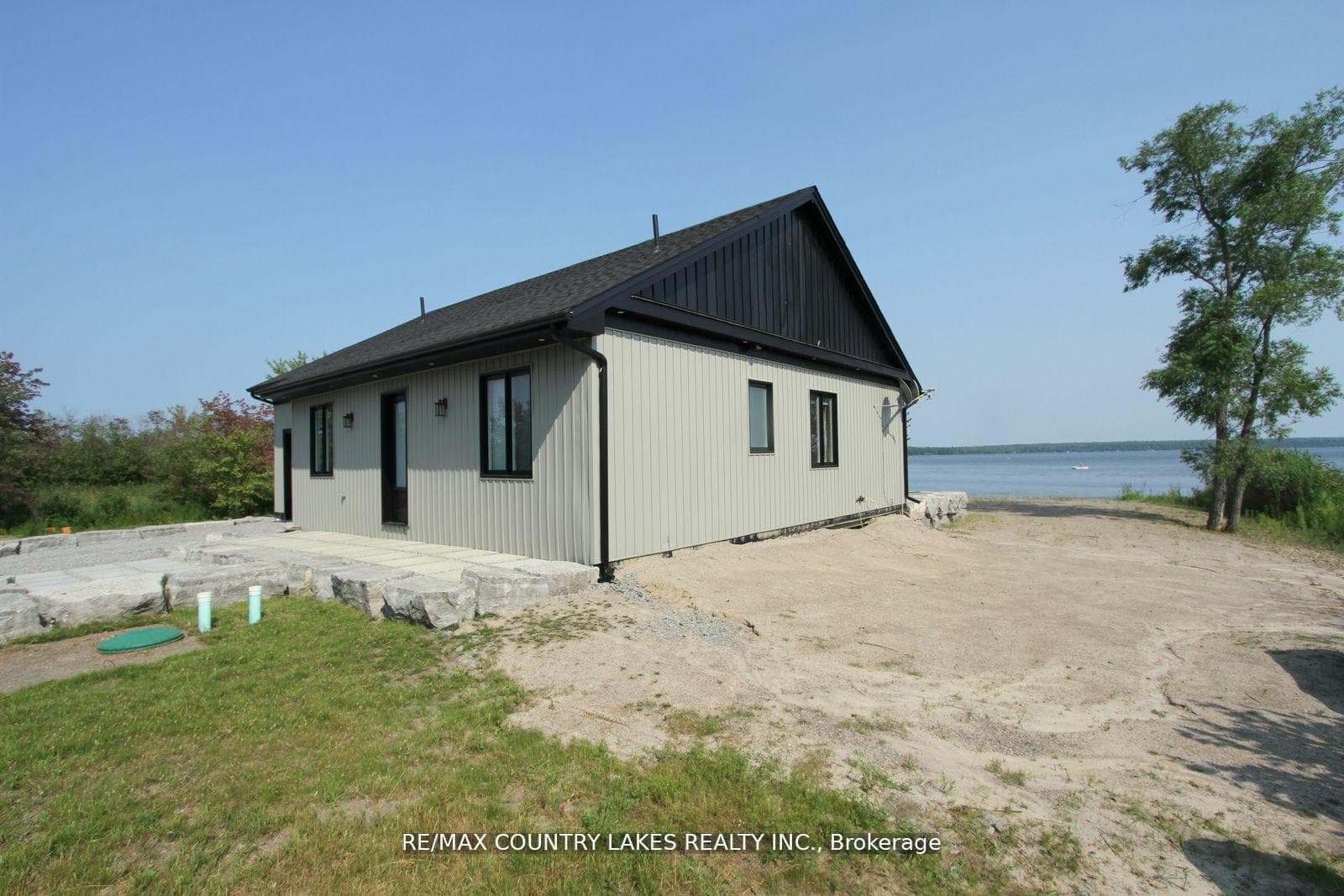 130 Baker Boulevard photo 35