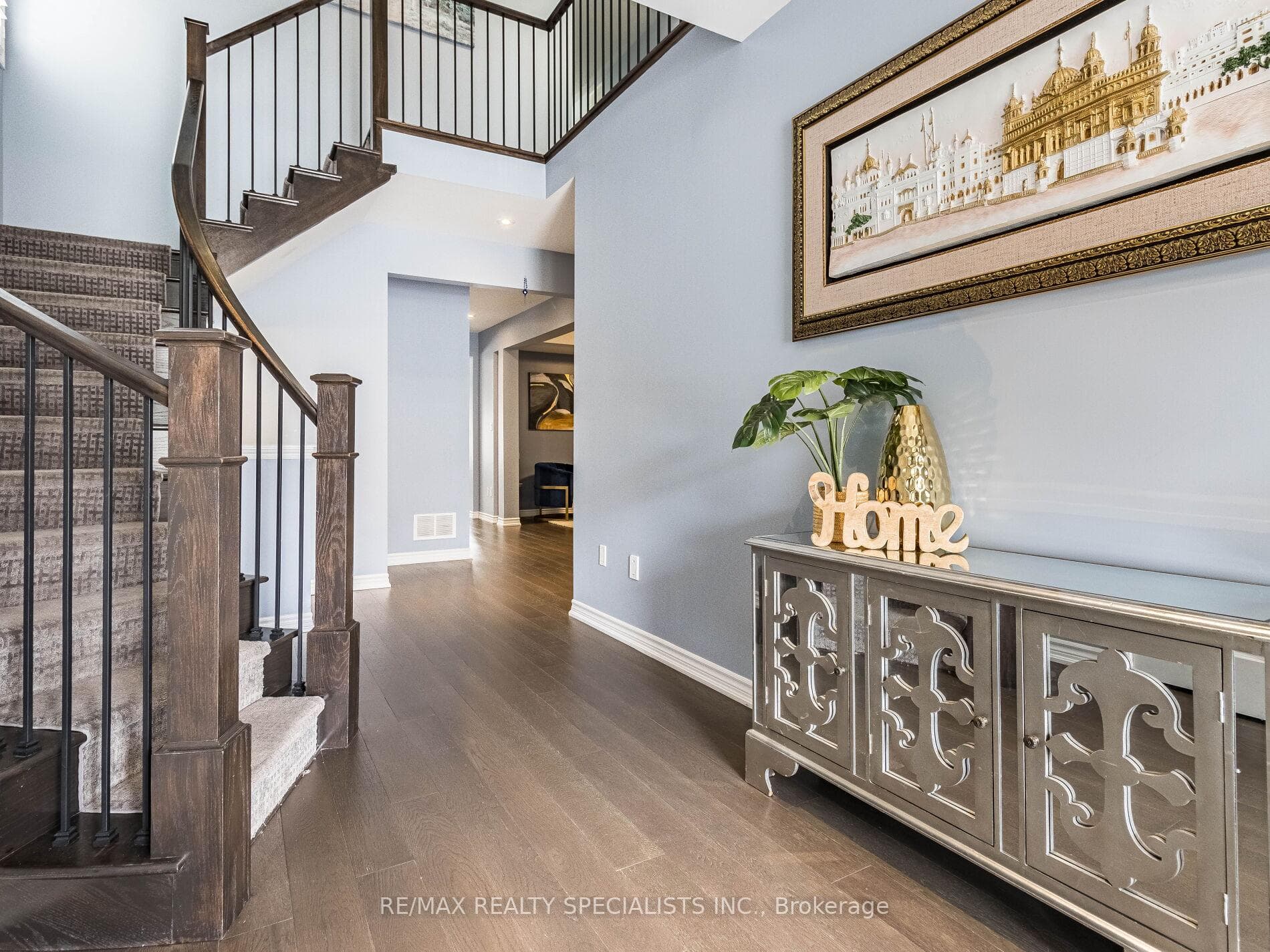 Main Floor Foyer