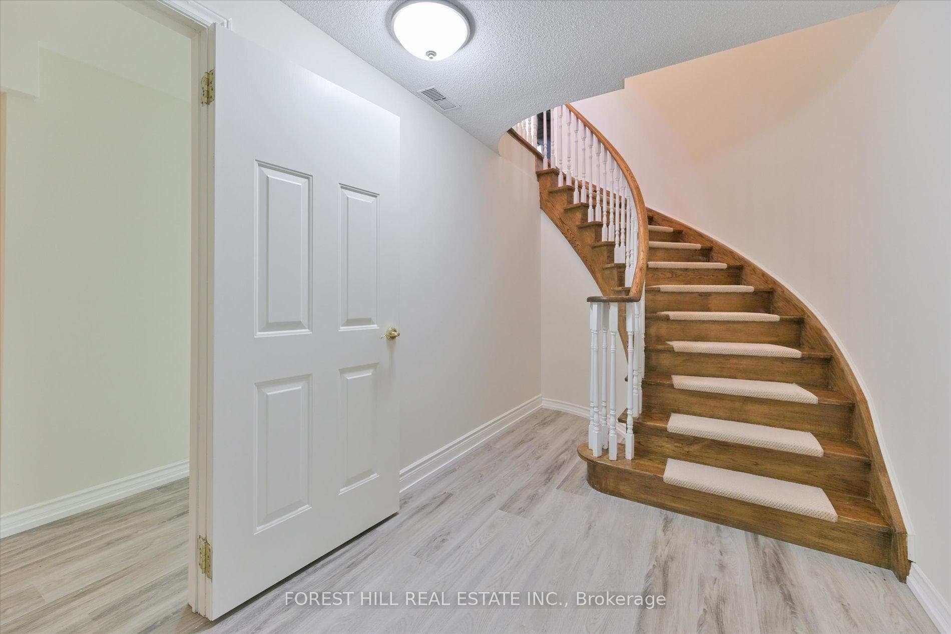 137 Marsi Road photo 36