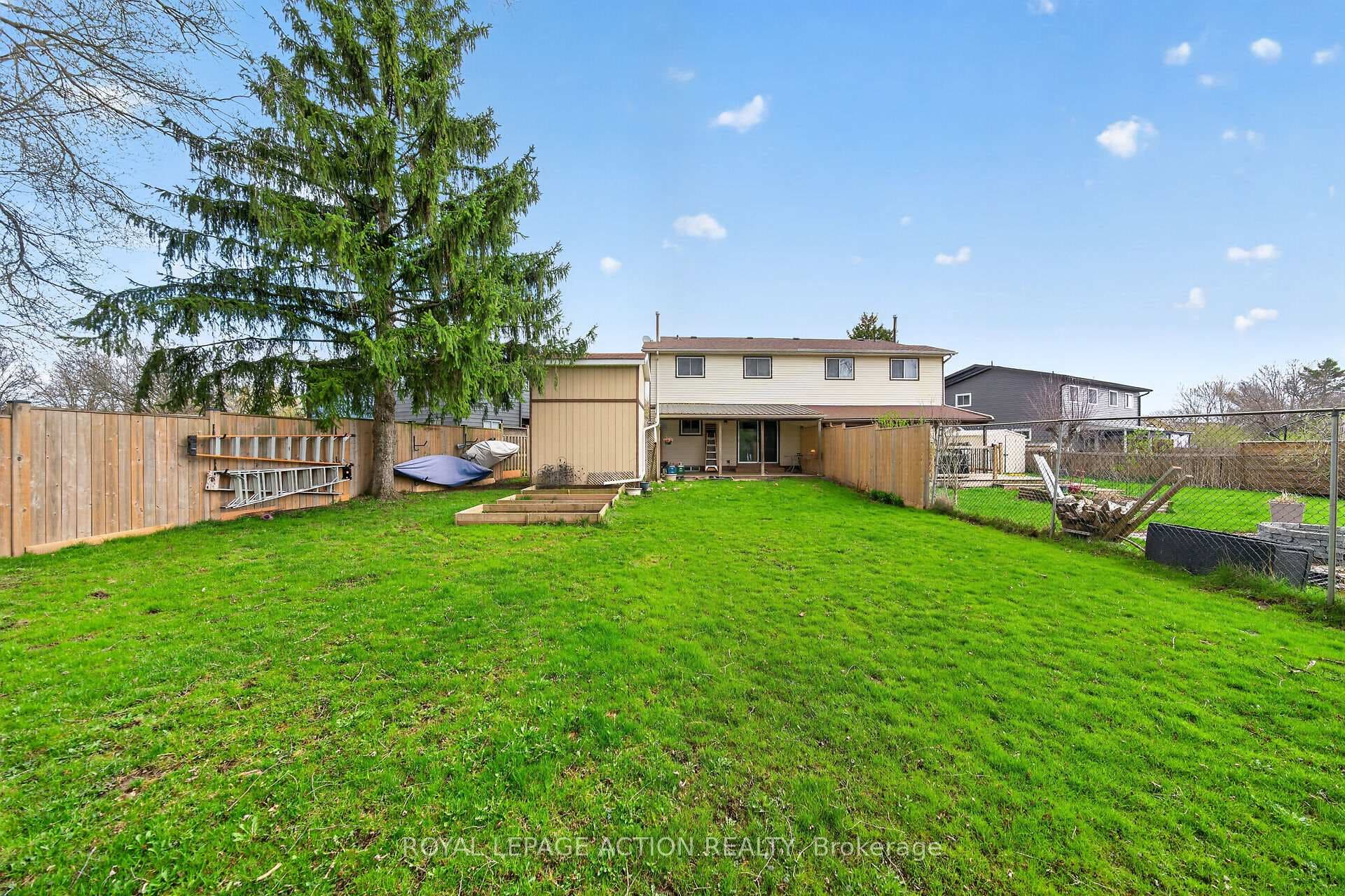 34 Enfield Crescent photo 33
