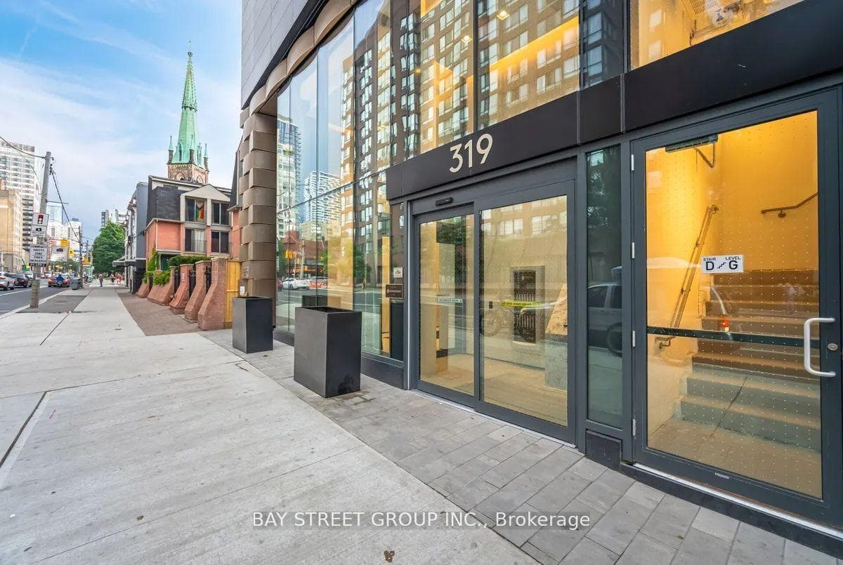 319 Jarvis Street Unit 4212 photo 2
